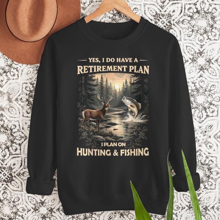 Retirement Plan On Hunting & Fishing Fisherman Hunter Dad Men Sweatshirt