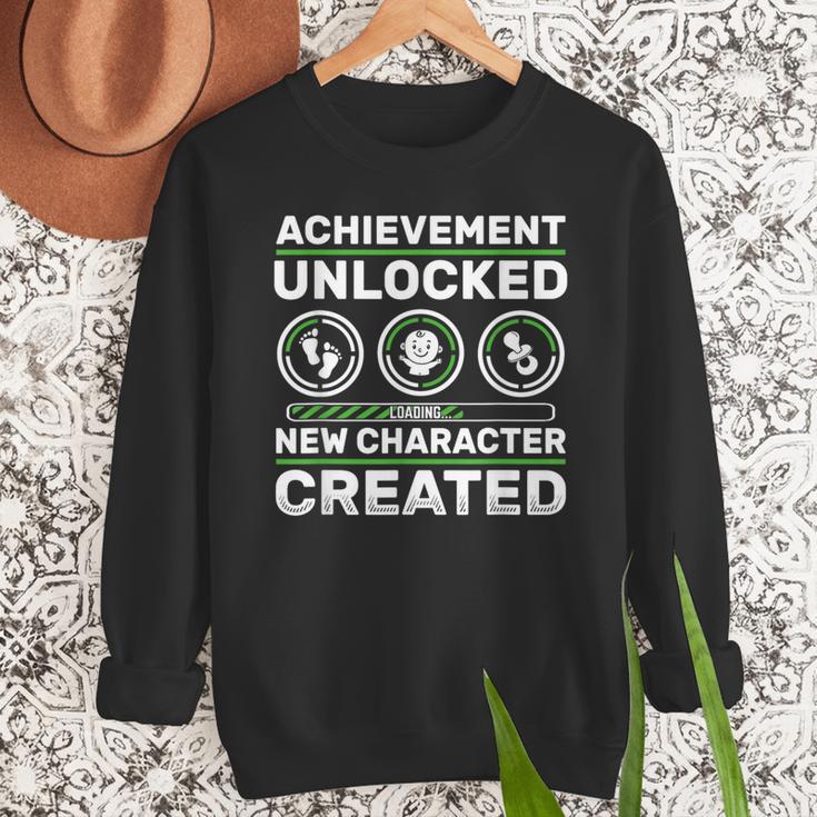 Schwangerschaft Verknden Geschenk Zocker New Character Created Pregnancy Announcement Dad Gamer Men Sweatshirt
