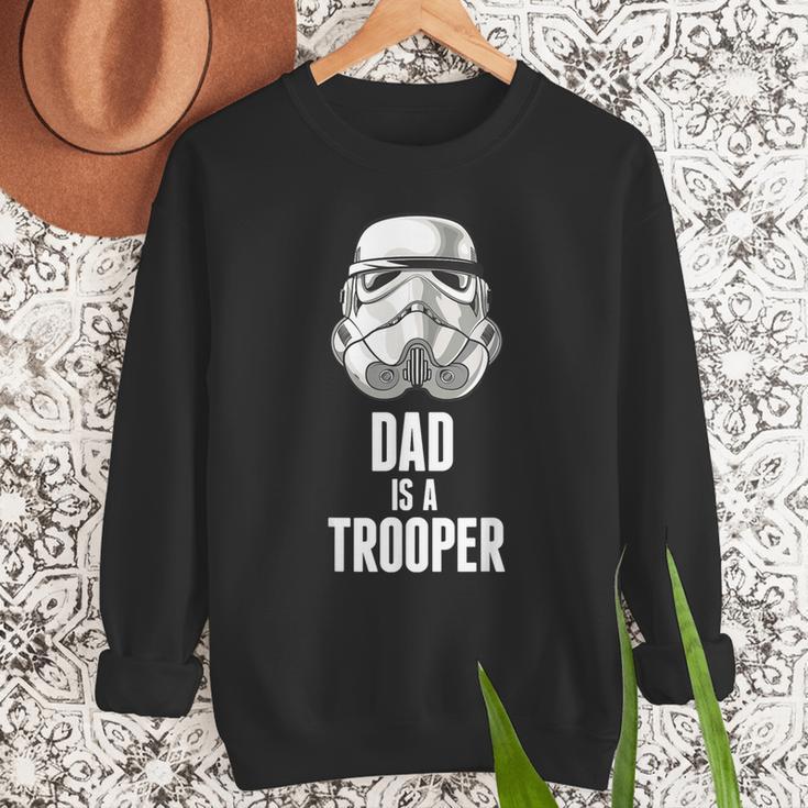 Star Wars Father's Day Stormtrooper Dad Is A Trooper Vintage Men Sweatshirt