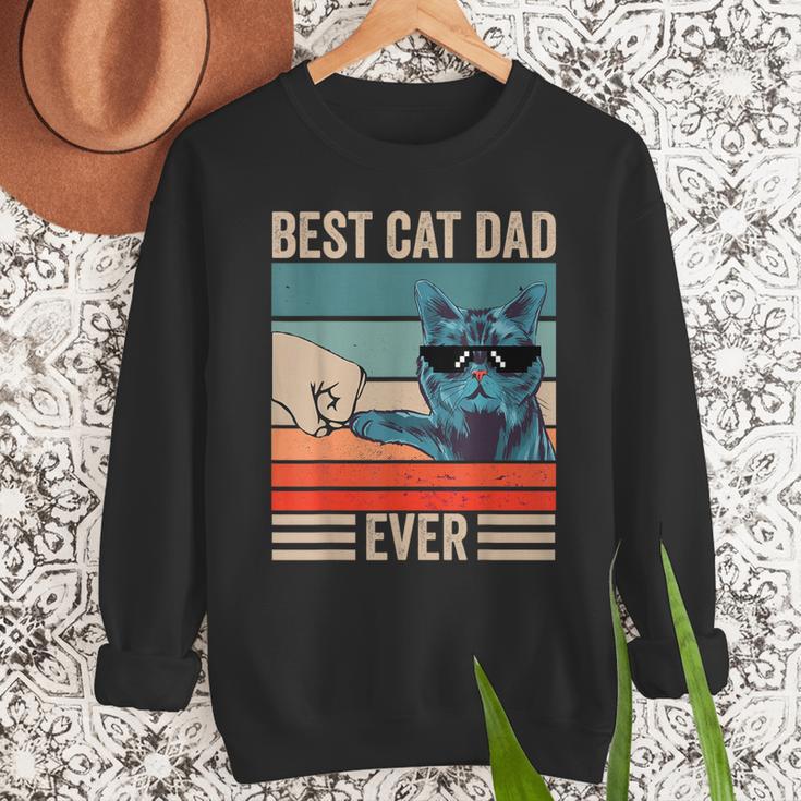 Vintage Best Cat Dad Ever Bump Fist Father's Day Cat Daddy Men Sweatshirt