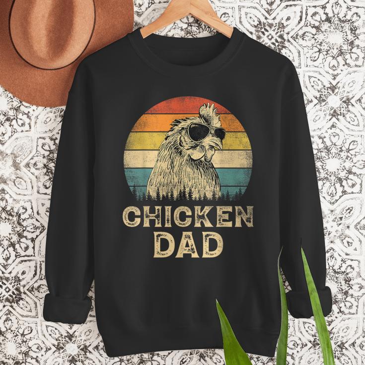 Vintage Chicken Dad Chicken Lovers Daddy Father's Day Men Sweatshirt