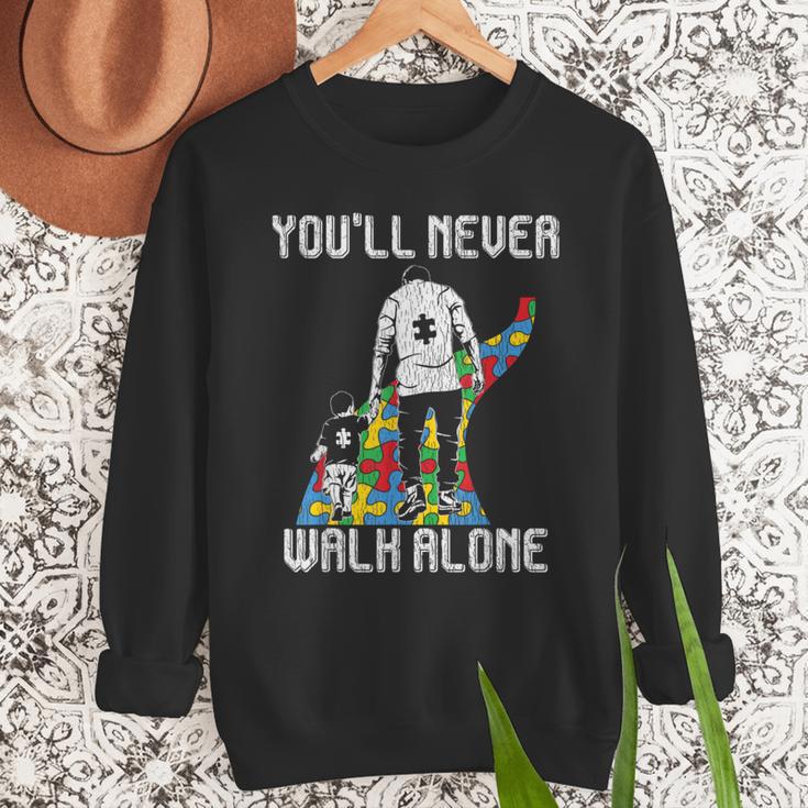 Vintage Father Son Family Autistic Kids Autism Awareness Dad Men Sweatshirt