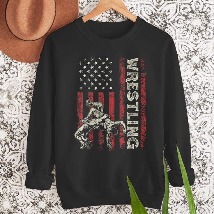Wrestling US Flag Dad Wrestler Patriotic 4th Of July Men Sweatshirt