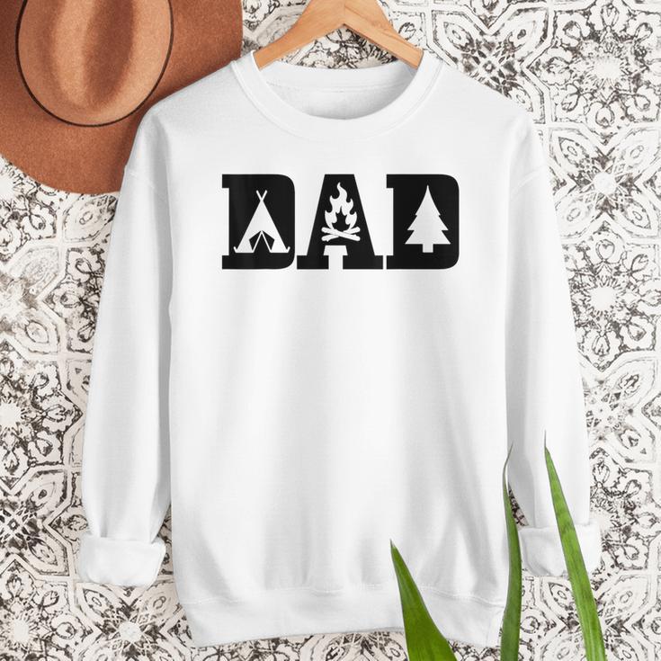 Camping Dad Father's Day Outdoor Bushcraft Camper Men Sweatshirt