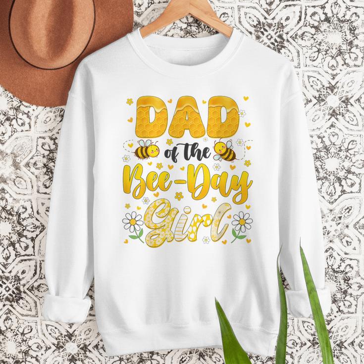 Dad Of The Bee Day Girl Flower Birthday Family Matching Men Sweatshirt