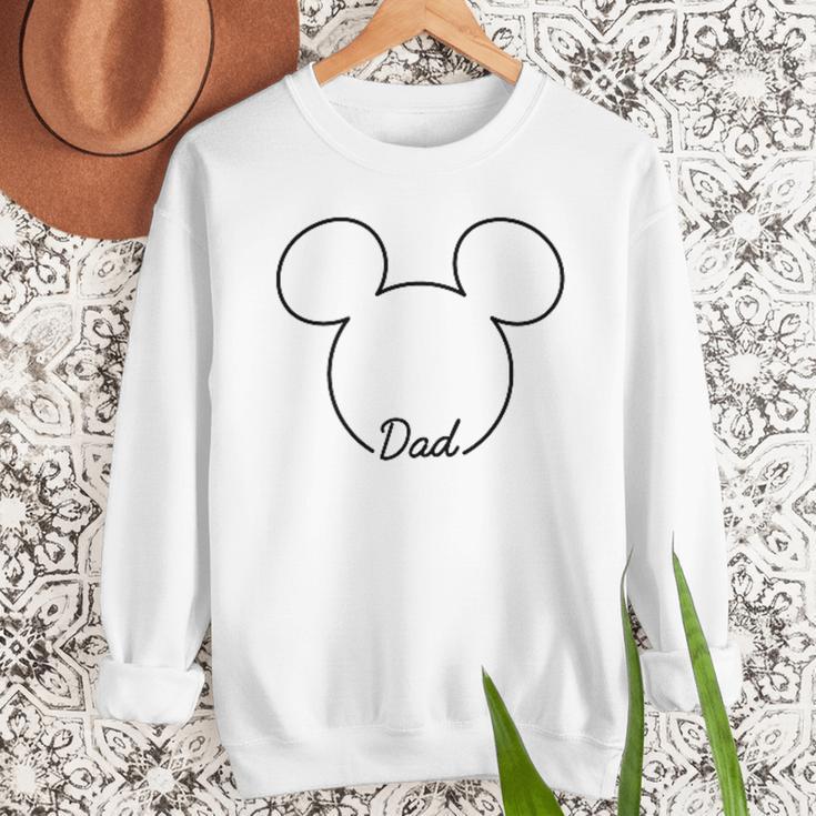 Disney Mickey And Friends Dad Mickey Art Line Pocket Logo Men Sweatshirt