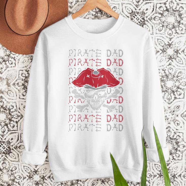 Pirate Dad Skull And Crossbones Tampa Gasparilla Captain Men Sweatshirt