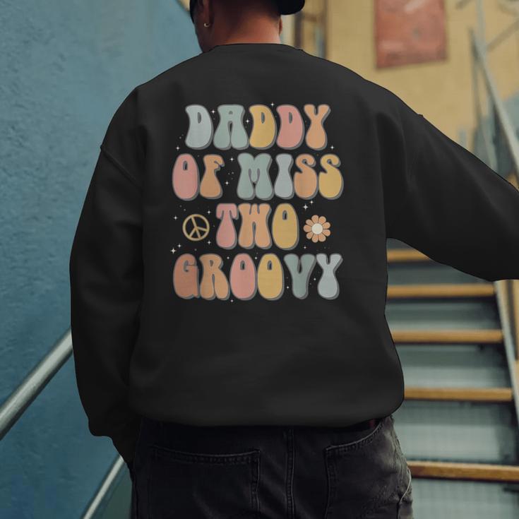 Daddy Dad Two Groovy Second Birthday Retro 2nd Bday Party Men's Sweatshirt Back Print