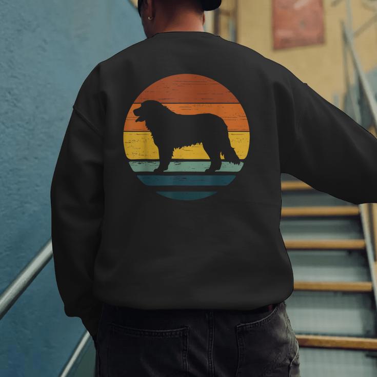 Golden Mountain Vintage Retro Mum Dad Dog Men Women Kids Men's Sweatshirt Back Print