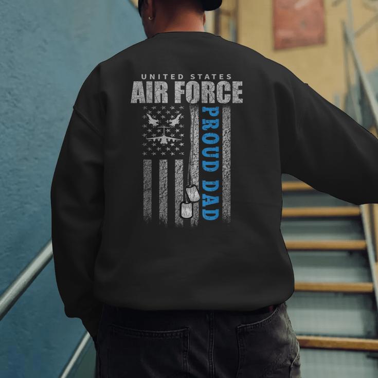 Proud Air Force Dad Of The US Air Force USA Flag Men's Sweatshirt Back Print