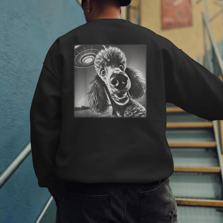 Vintage Poodle Selfie With UFO Alien Photobooth Dog Mom Dad Men's Sweatshirt Back Print