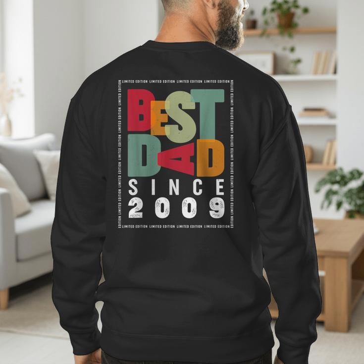 Best Dad Since 2009 Fathers Day Retro Vintage Men's Sweatshirt Back Print