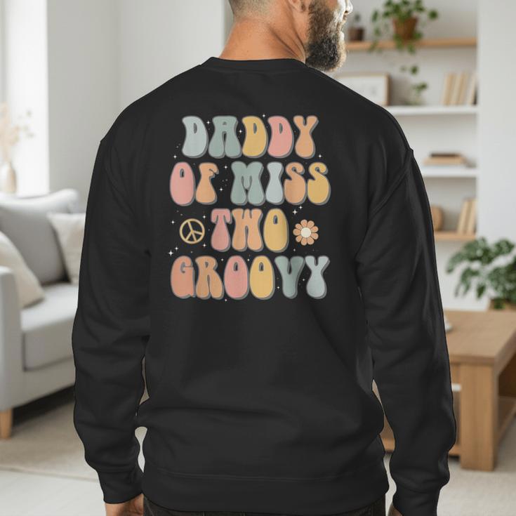 Daddy Dad Two Groovy Second Birthday Retro 2nd Bday Party Men's Sweatshirt Back Print