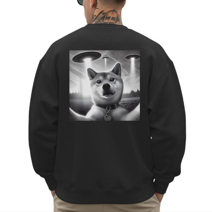 Shiba Inu Dog Dad Mom Graphic Selfie UFOs Weird Aliens Men's Sweatshirt Back Print