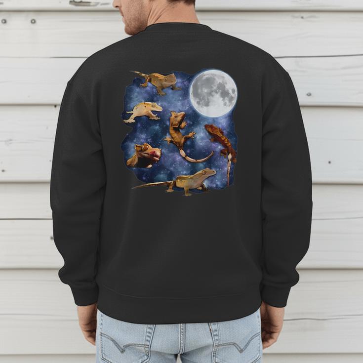 Crested Gecko Moon Retro Reptile Mom Dad Breeder Lover Men's Sweatshirt Back Print