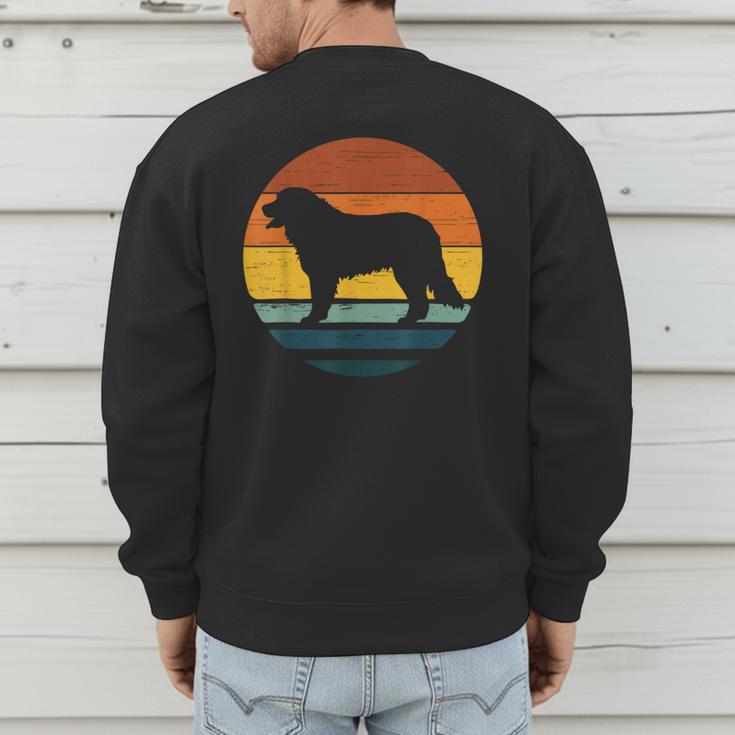 Golden Mountain Vintage Retro Mum Dad Dog Men Women Kids Men's Sweatshirt Back Print