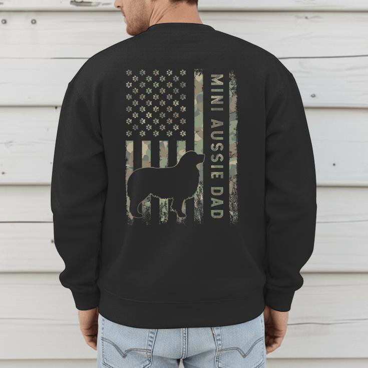 Mini Aussie Dad Australian Shepherd Dog Camo USA Flag Men's Sweatshirt Back Print