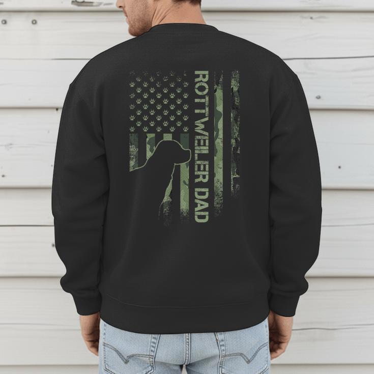 Vintage USA Camo Flag Proud Rottweiler Dad Rottie Silhouette Men's Sweatshirt Back Print
