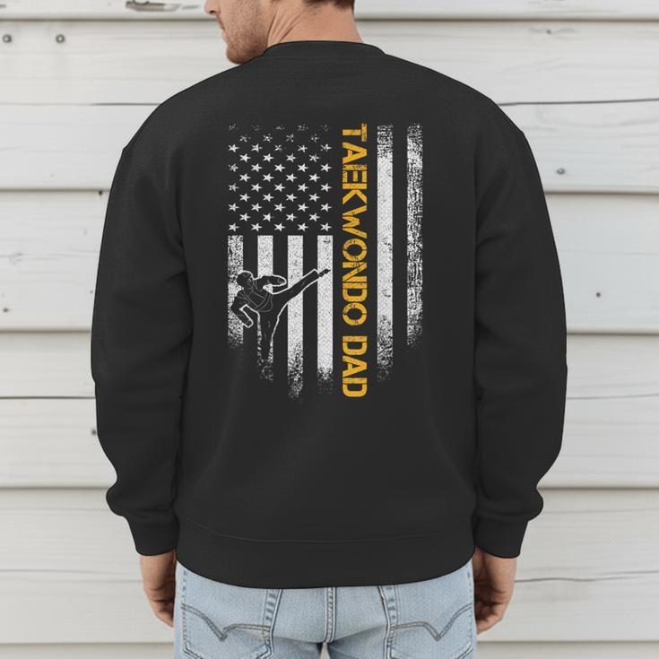 Vintage USA Flag Korea Taekwondo Training Dad Silhouette Men's Sweatshirt Back Print