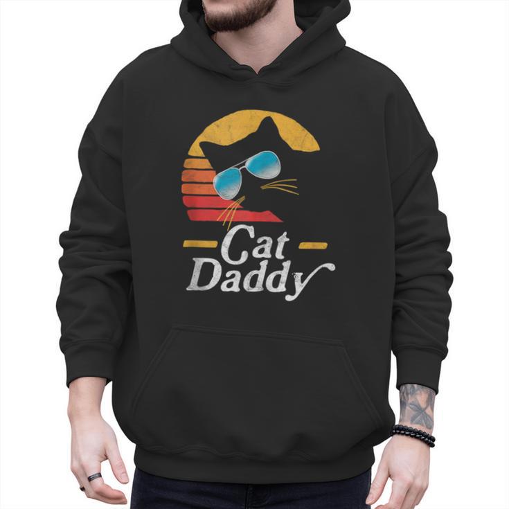 Cat Daddy Vintage 80s Style Cat Retro Sunglasses Distressed Men Hoodie