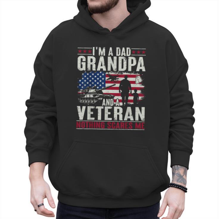 I'm A Dad Grandpa And Veteran Retro Papa Grandpa Men Hoodie