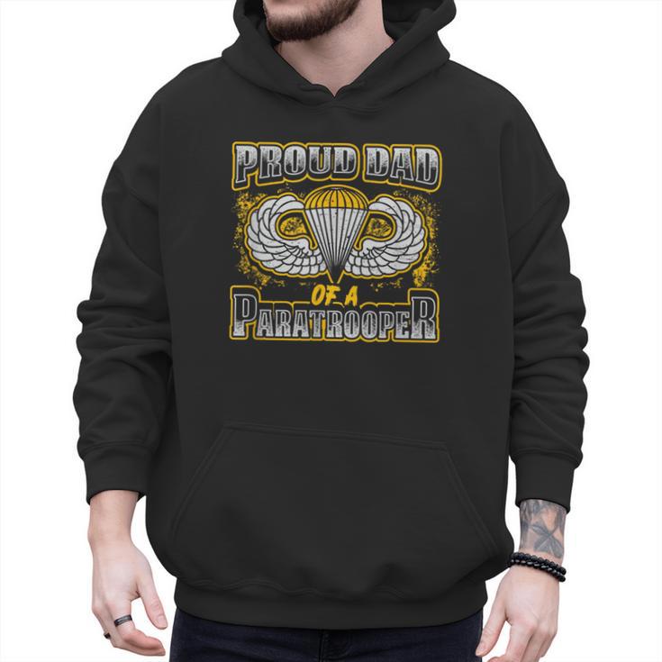Proud Dad Of a Airborne Division Paratrooper Men Hoodie