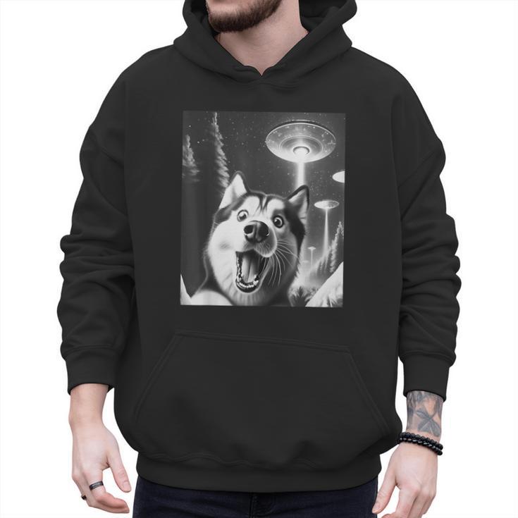Siberian Husky Alien UFO Taking a Selfie Dog Mom Dad Men Hoodie