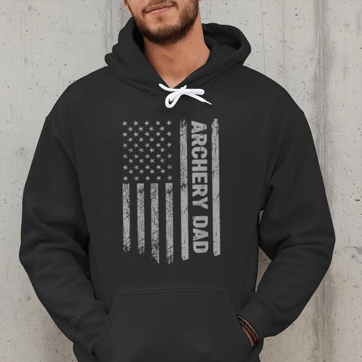 Archery Dad America US Flag Patriot Vintage Archer Men Hoodie