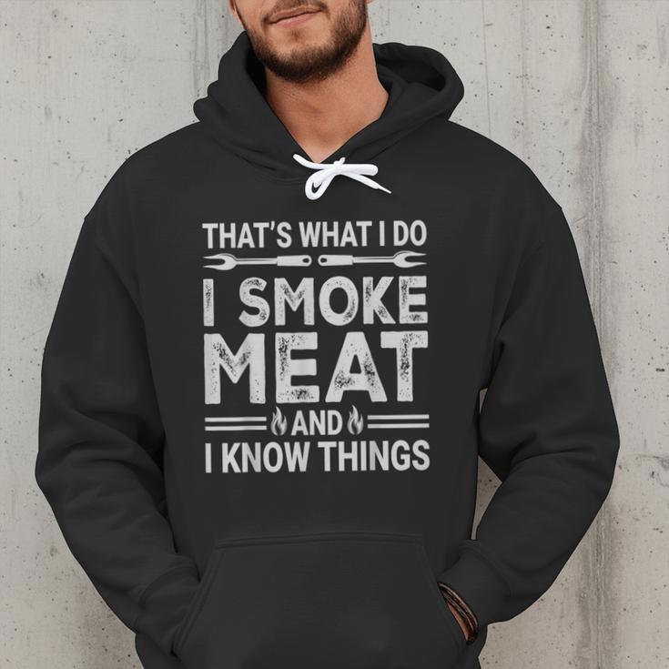 BBQ Grilling Dad Smoking Meat Barbecue Pun Pit Master Father Men Hoodie