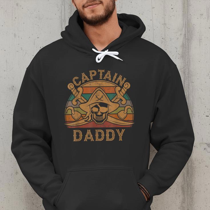 Captain Daddy Pirate Jolly Roger Flag Dad Halloween Men Hoodie