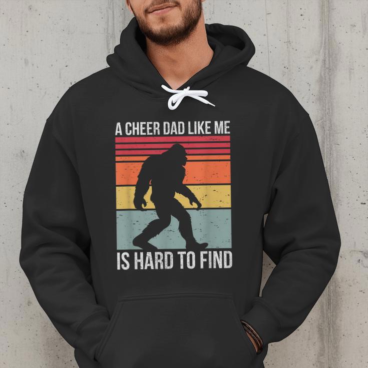 Cheer Dad Cheerleading Bigfoot Men Hoodie