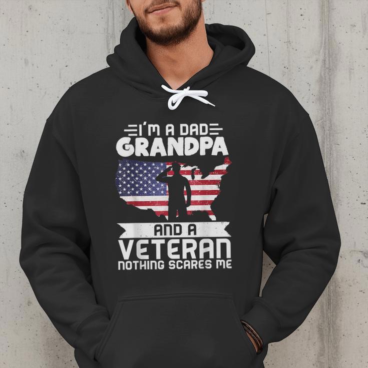 Dad Grandpa Veteran Nothing Scares Patriotic Veterans Day Men Hoodie