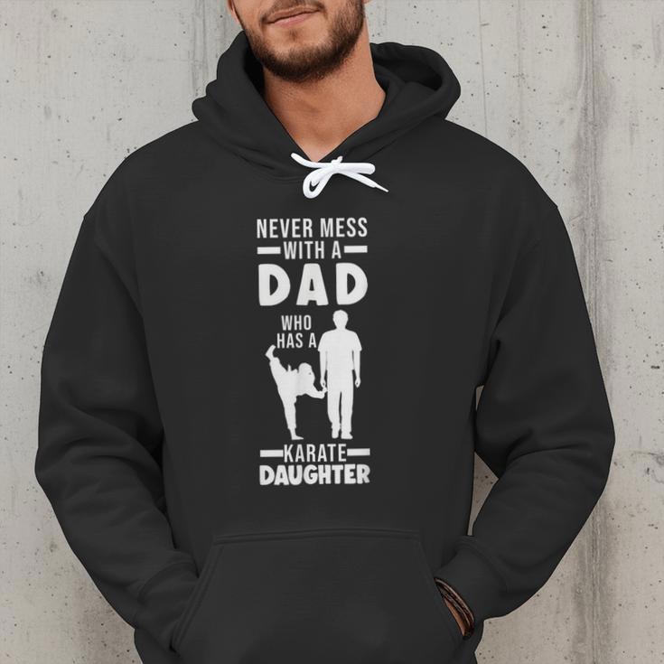 Dad Who Has a Karate Daughter Dad & Daughter Men Hoodie Dad Who Has a Karate Daughter Dad & Daughter Men Hoodie