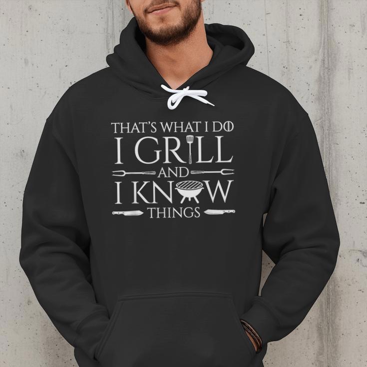Fun I Grill And Know Things Meat Lover Barbecue Dad Small Men Hoodie