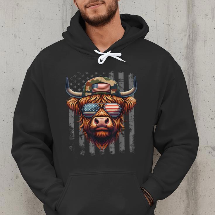 Highland Cow 4th July USA Flag Dad Father America Men Boys Men Hoodie Highland Cow 4th July USA Flag Dad Father America Men Boys Men Hoodie