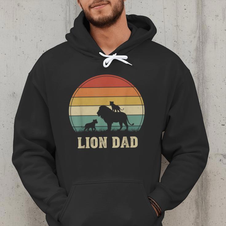 Vintage Lion Dad Father Grandpa Father's Day Men Hoodie