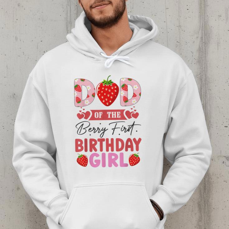 Dad Of The Berry First Birthday Girl Sweet Strawberry Men Hoodie
