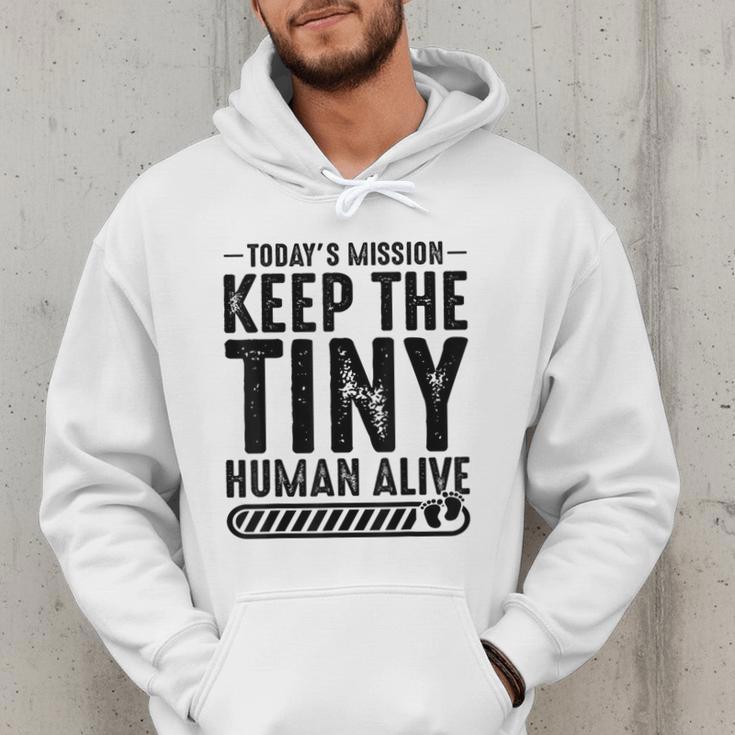 New Dad Est Keep Tiny Human Alive First Time Father's Day Men Hoodie