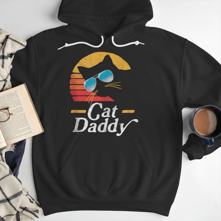 Cat Daddy Vintage 80s Style Cat Retro Sunglasses Distressed Men Hoodie