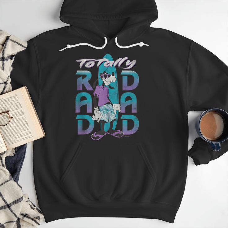 Disney Goofy Totally Rad Dad Father’s Day Surfing Distressed Men Hoodie
