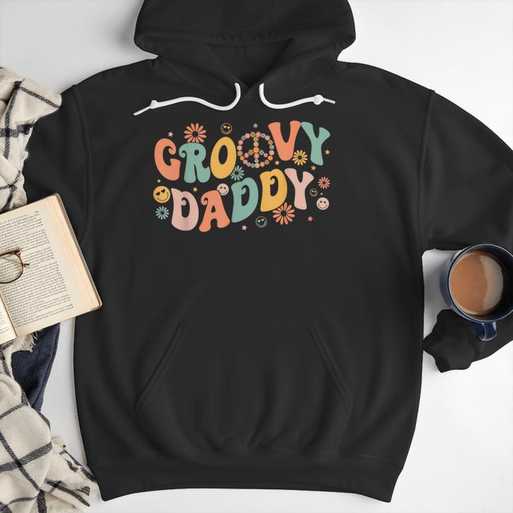 Groovy Daddy Birthday Party Peace Sign Dad 60s 70s Hippie Men Hoodie