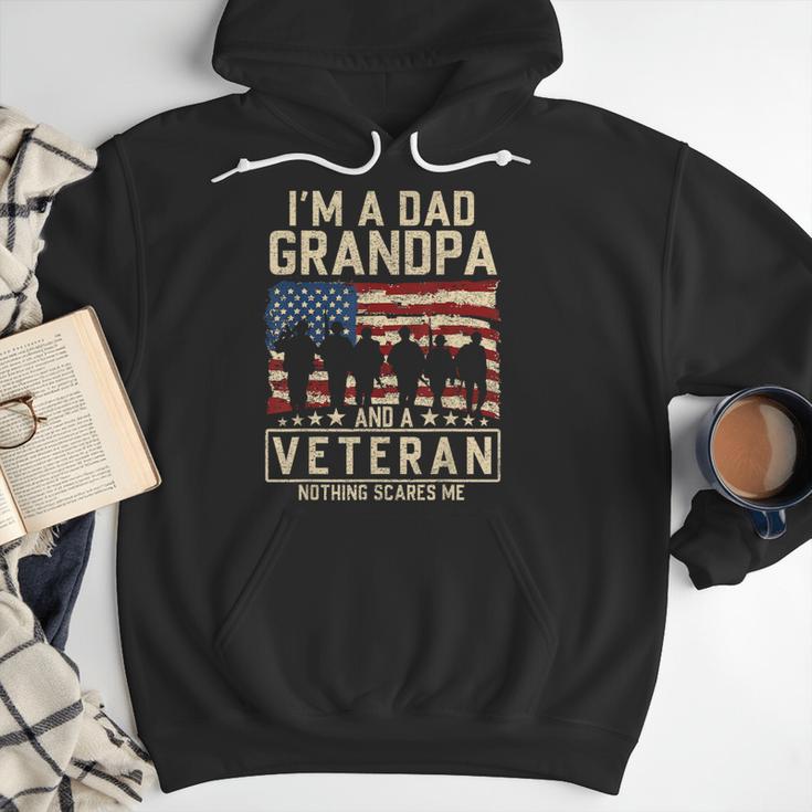 I'm A Dad Grandpa And Veteran Patriotic US Flag Veterans Day Men Hoodie