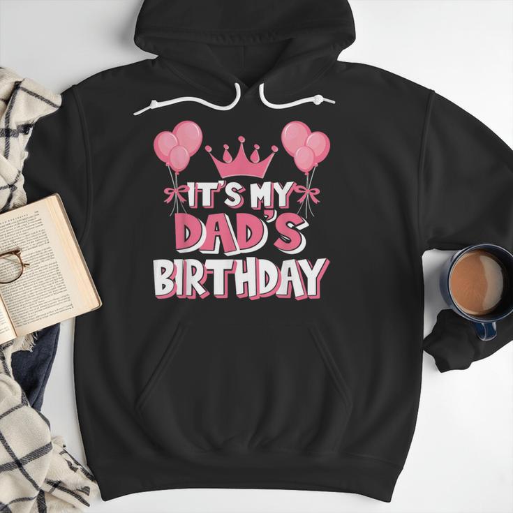 It's My Dad's Birthday Celebration Small Men Hoodie