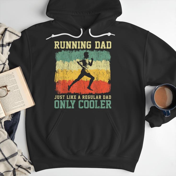 Retro Running Dad Runner Marathon Athlete Humor Outfit Men Hoodie