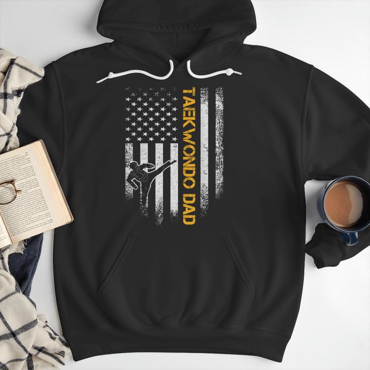 Vintage USA Flag Korea Taekwondo Training Dad Silhouette Men Hoodie