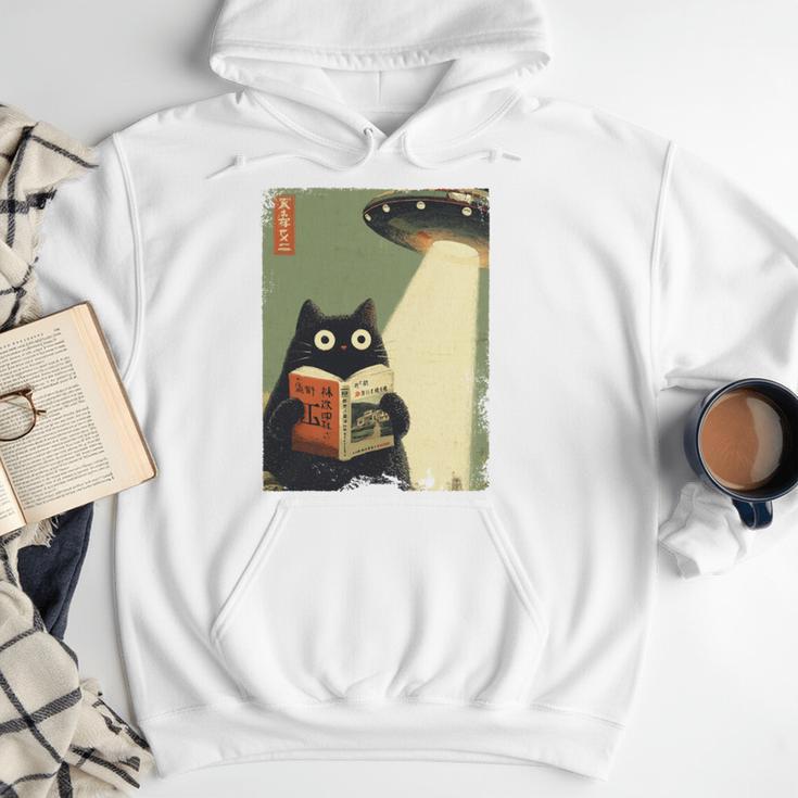 Vintage Japanese Cat Book Lovers UFO Alien Abduction Cat Dad Men Hoodie