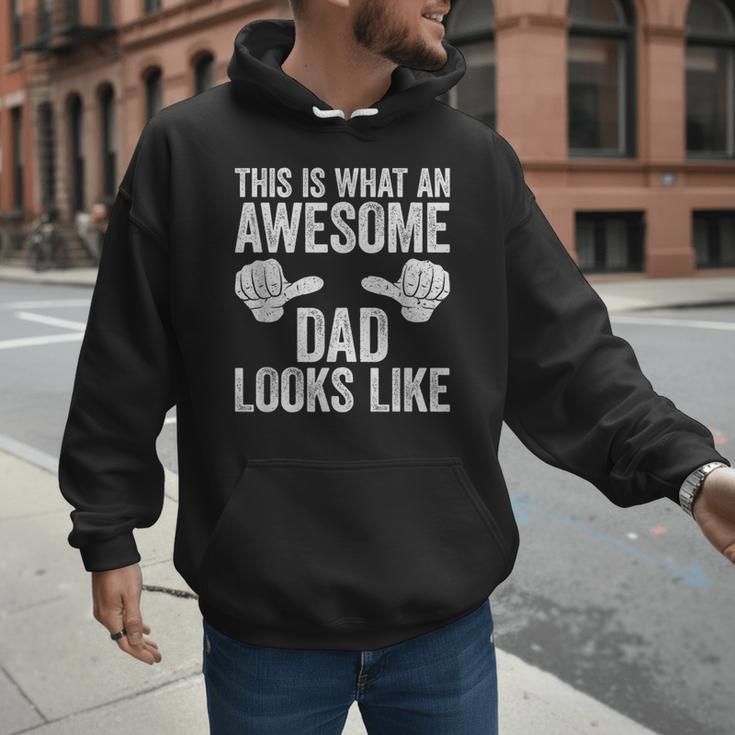 This Is What An Awesome Dad Looks Like Shirt Men Fathers Day Men Hoodie