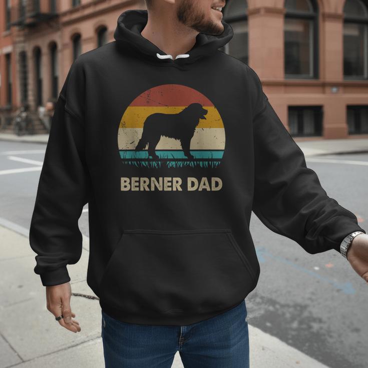 Berner Dad For Men Bernese Mountain Dog Vintage Dad Men Hoodie