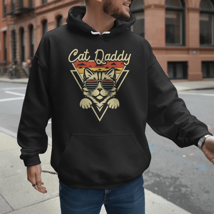 Cat Daddy Retro Sunglasses Cat Fur Dad Papa Vintage Cat Dad Men Hoodie