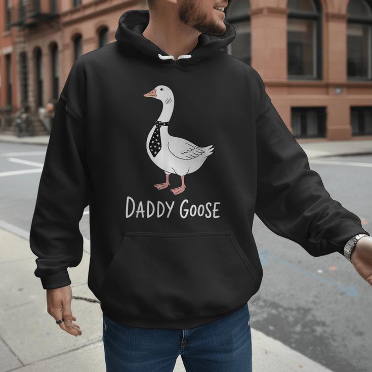 Daddy Goose Fun Father's Day Tee For Dad Men Hoodie